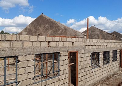 Cement roof supports for the new kindergarten complex